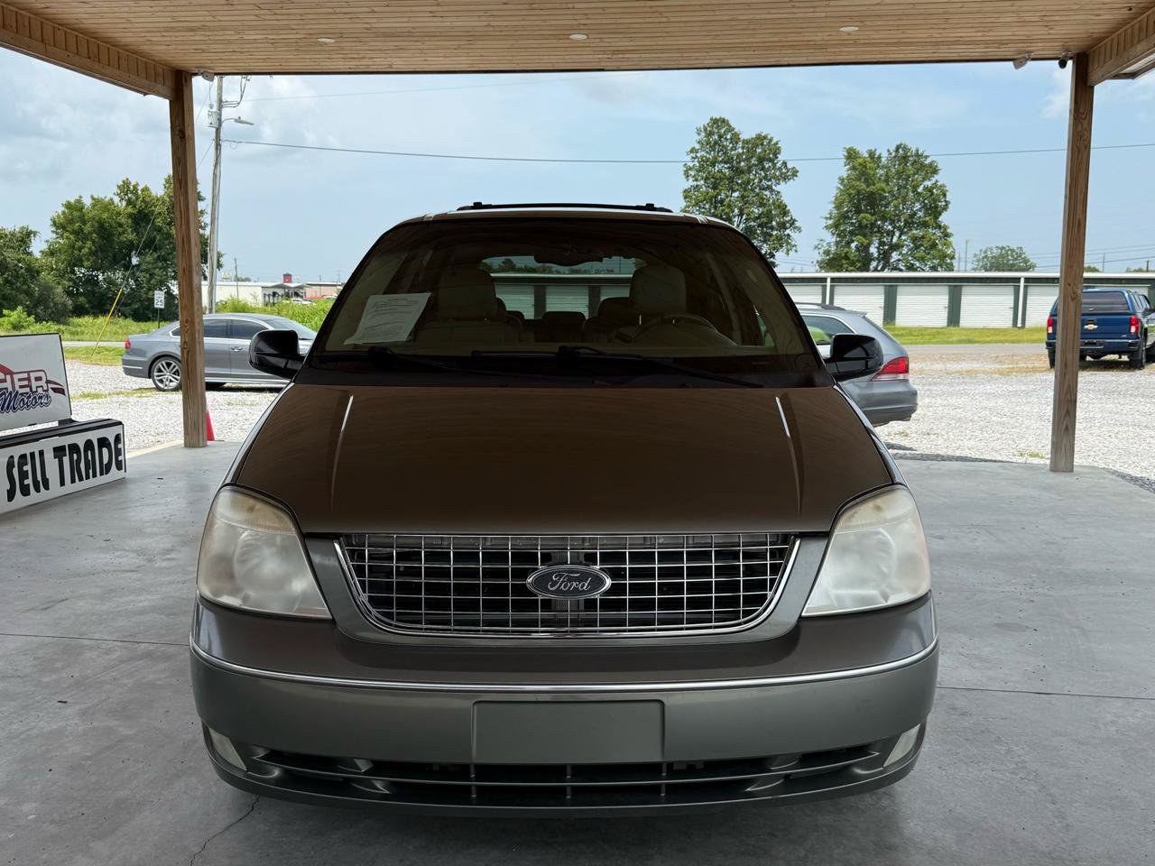 Used 2005 Ford Freestar SEL FWD image 70