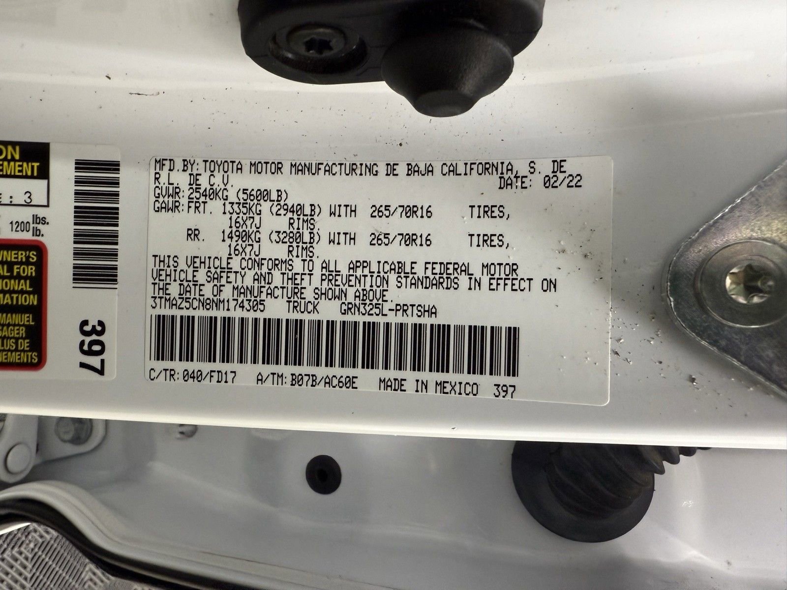 Used 2022 Toyota Tacoma TRD Off-Road image 15