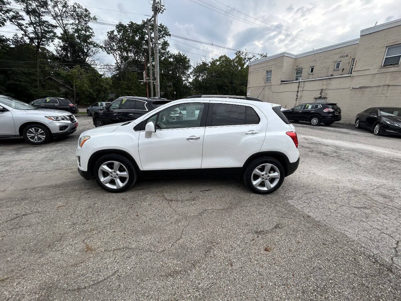 Used 2015 Chevrolet Trax LTZ FWD image 4