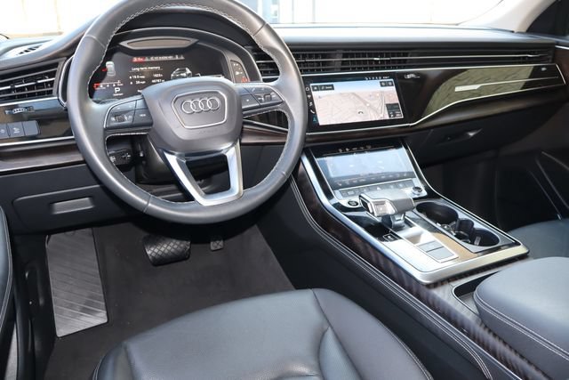 Used 2023 Audi Q8 Premium Plus w/ Premium Plus Package AWD/4WD image 5
