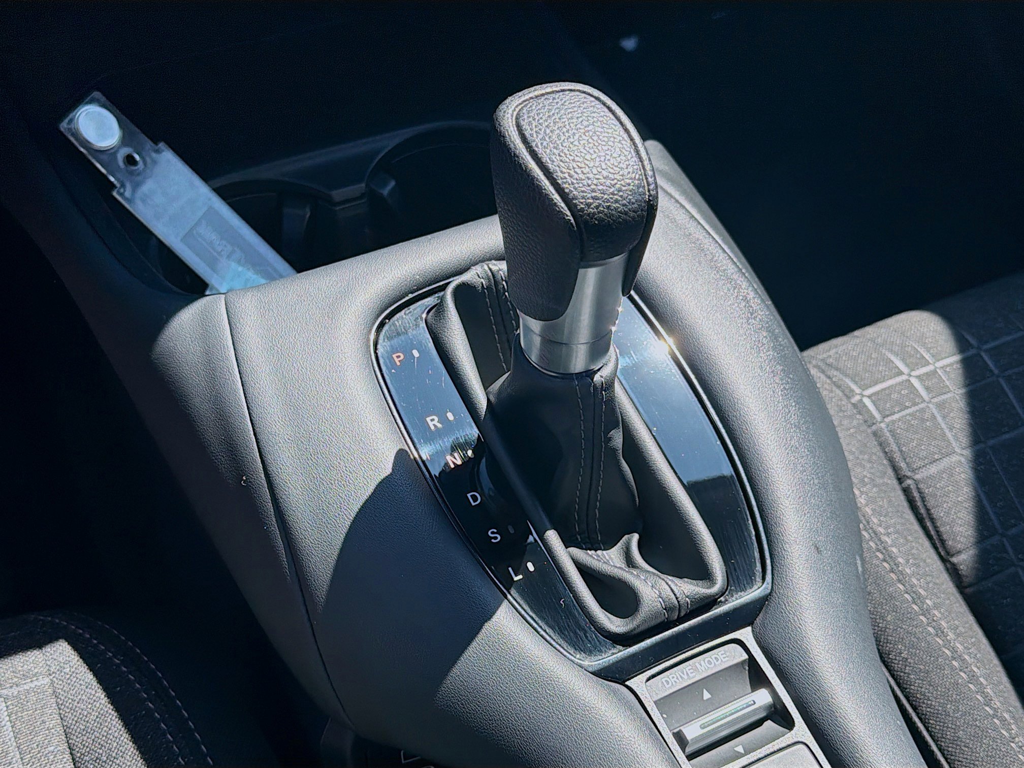 Certified 2024 Honda HR-V LX image 15