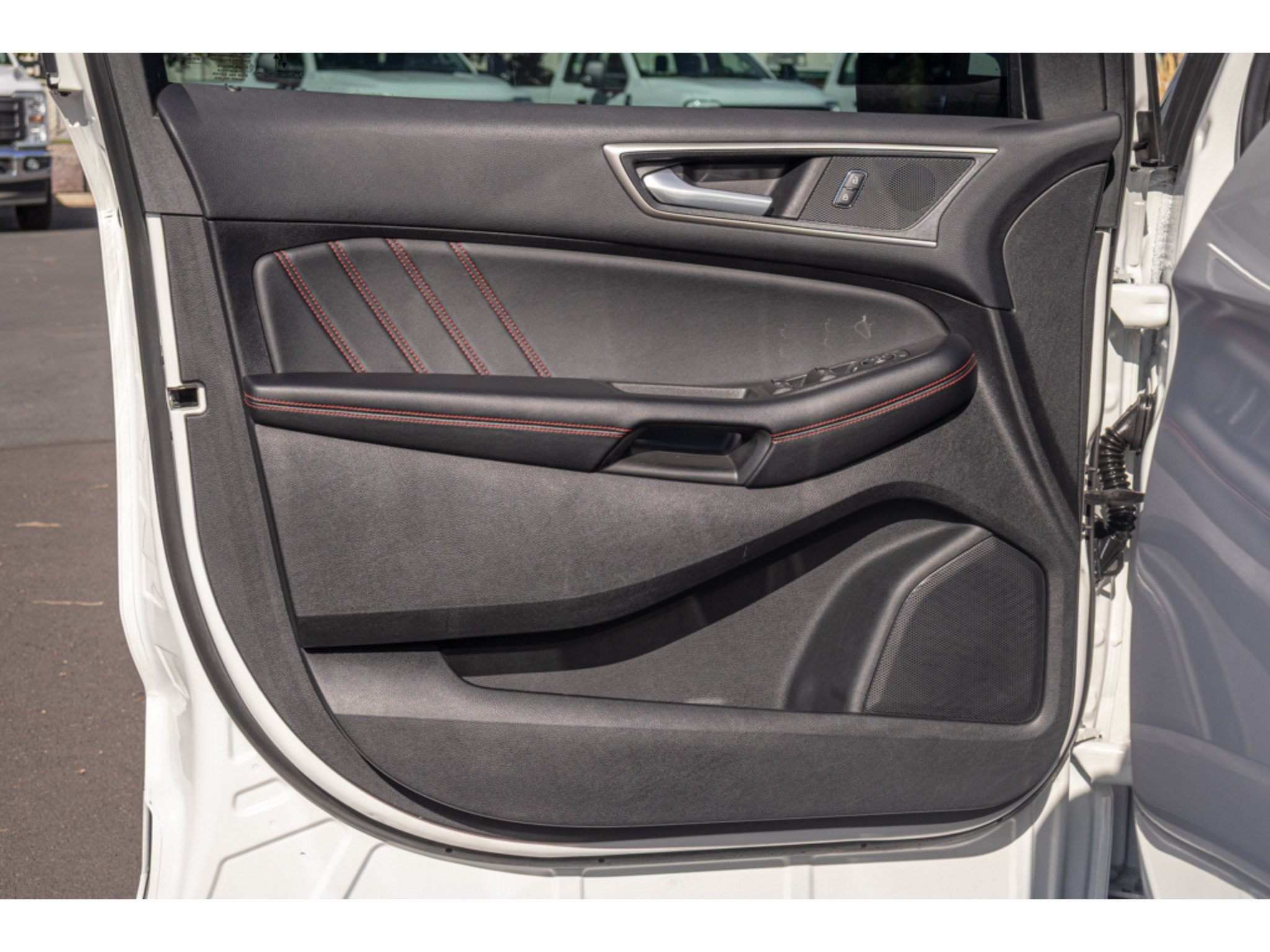 Used 2022 Ford Edge ST-Line AWD/4WD image 18