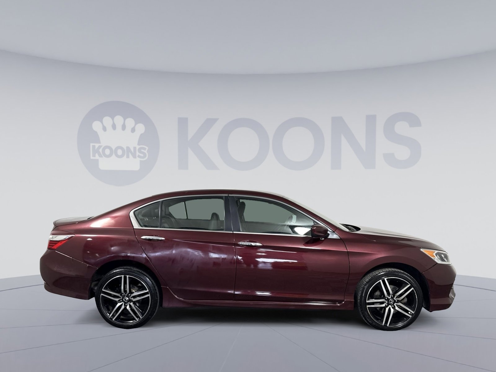 Used 2016 Honda Accord Sport image 8