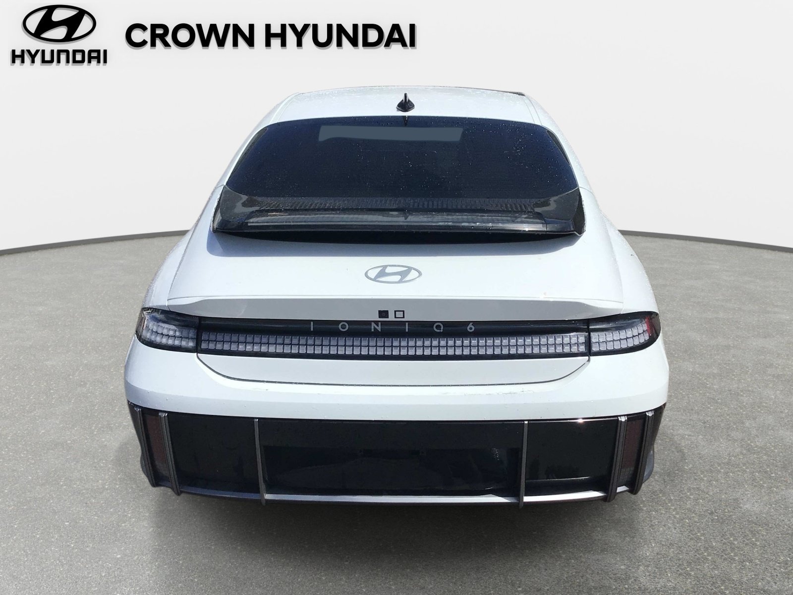 Used 2023 Hyundai Ioniq 6 Limited w/ Cargo Package RWD image 5