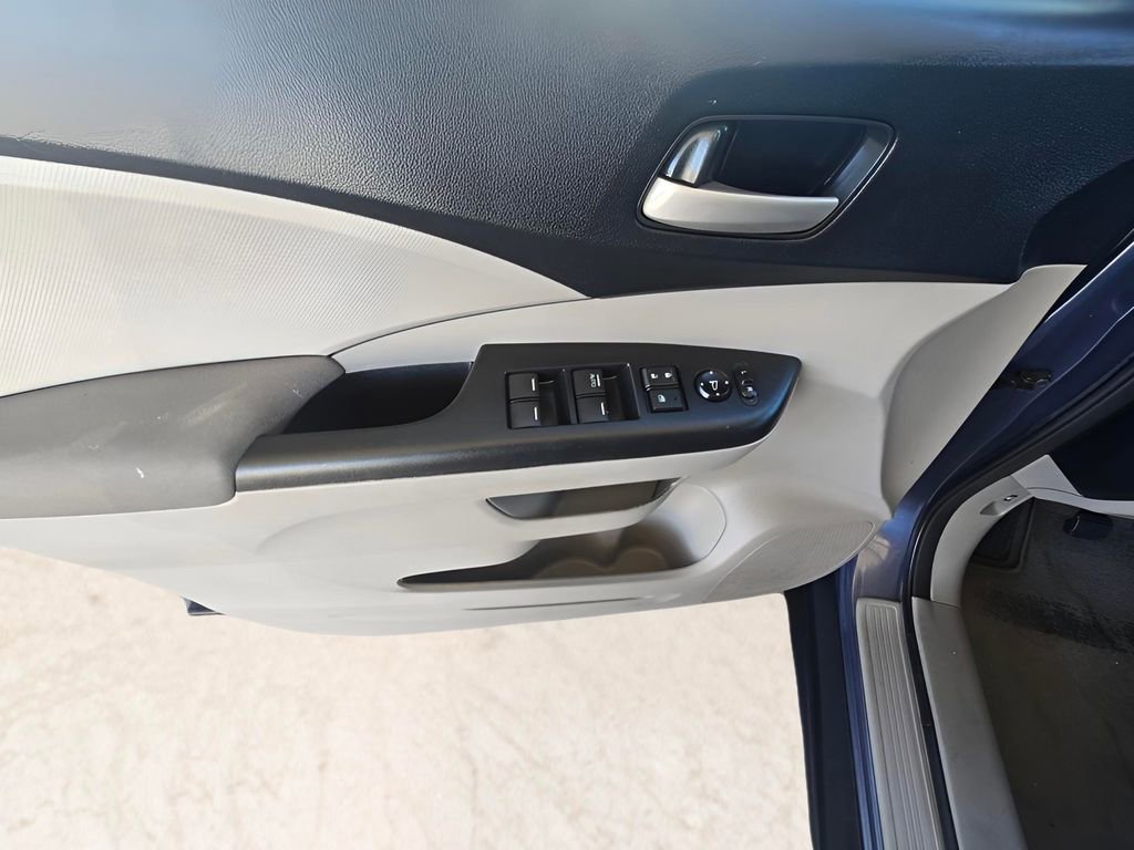 Used 2014 Honda CR-V LX image 42