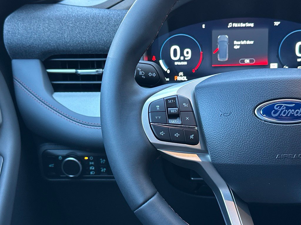New 2027 Ford Explorer Active AWD/4WD image 9