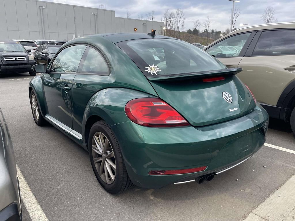 Used 2017 Volkswagen Beetle 1.8T SEL image 3