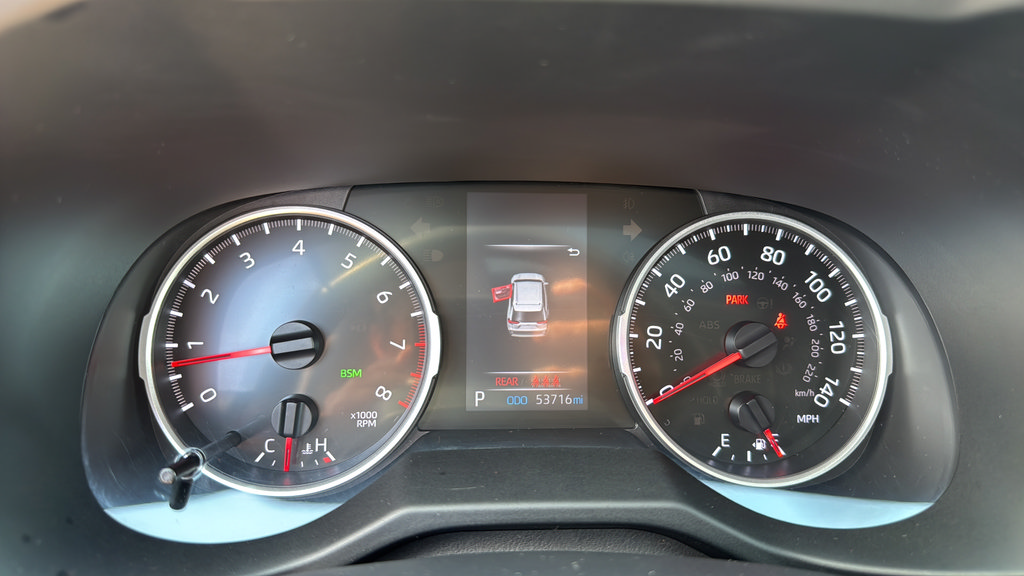 Used 2020 Toyota RAV4 XLE Premium AWD/4WD image 22