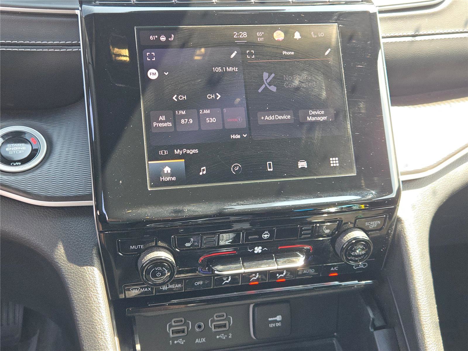 Used 2024 Jeep Grand Cherokee Altitude image 28