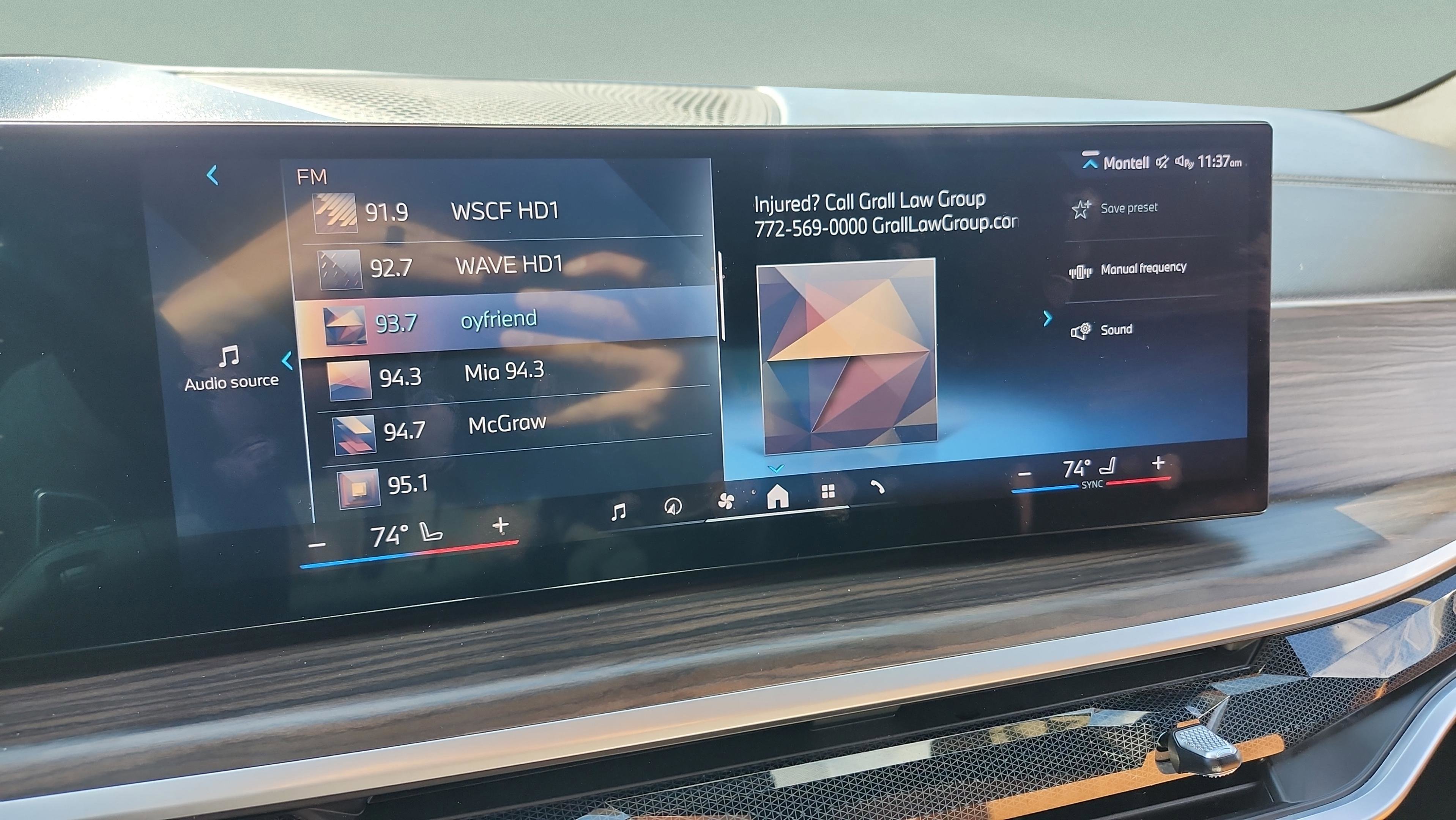 Certified 2024 BMW X5 xDrive50e w/ M Sport Package image 29