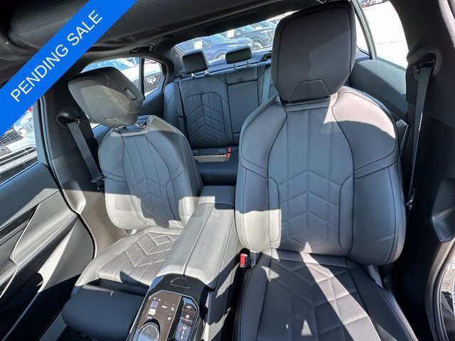 Certified 2024 BMW 530i xDrive w/ M Sport Package AWD/4WD image 29
