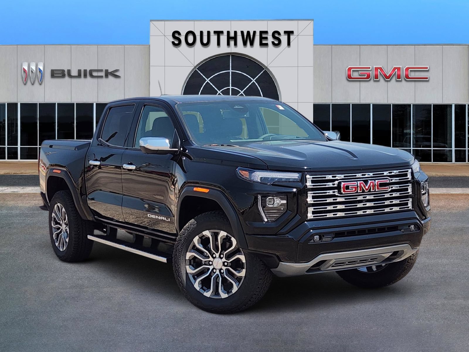 New 2026 GMC Canyon Denali AWD/4WD image 1