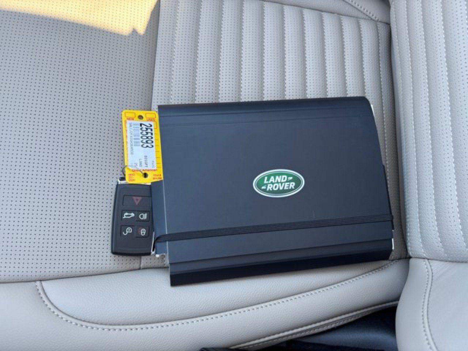 Used 2025 Land Rover Discovery Sport S AWD/4WD image 22