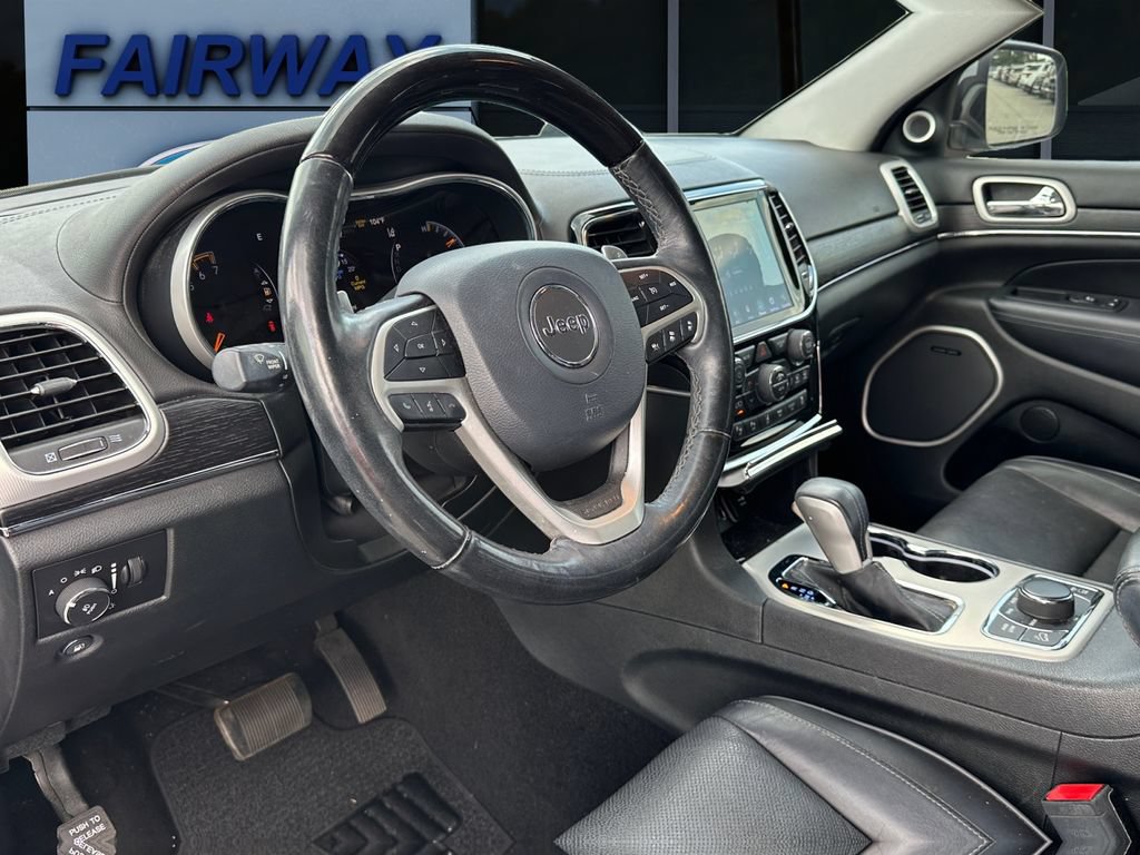 Used 2020 Jeep Grand Cherokee Summit w/ Platinum Series Group AWD/4WD image 15