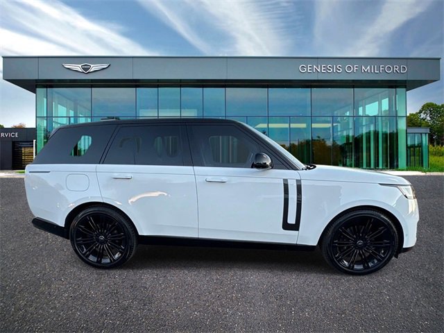Used 2023 Land Rover Range Rover SE image 5