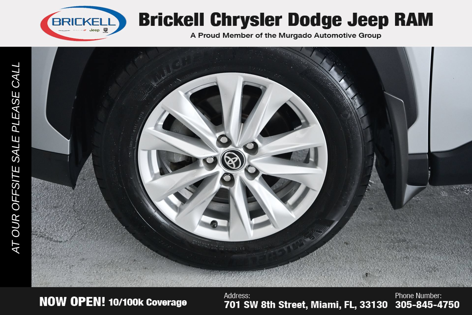 Used 2024 Toyota Corolla Cross LE w/ Moonroof Package FWD image 34