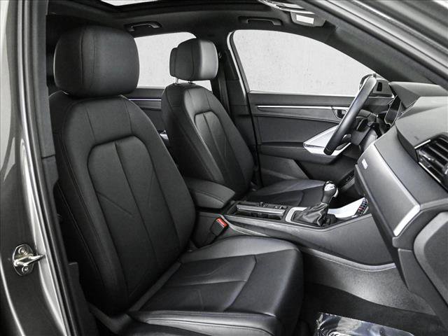 Used 2023 Audi Q3 2.0T Premium Plus w/ Premium Plus Package image 22