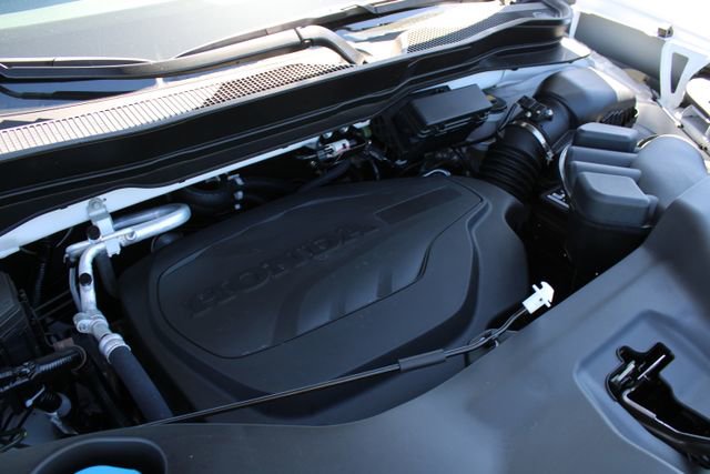 Used 2025 Honda Ridgeline RTL image 12