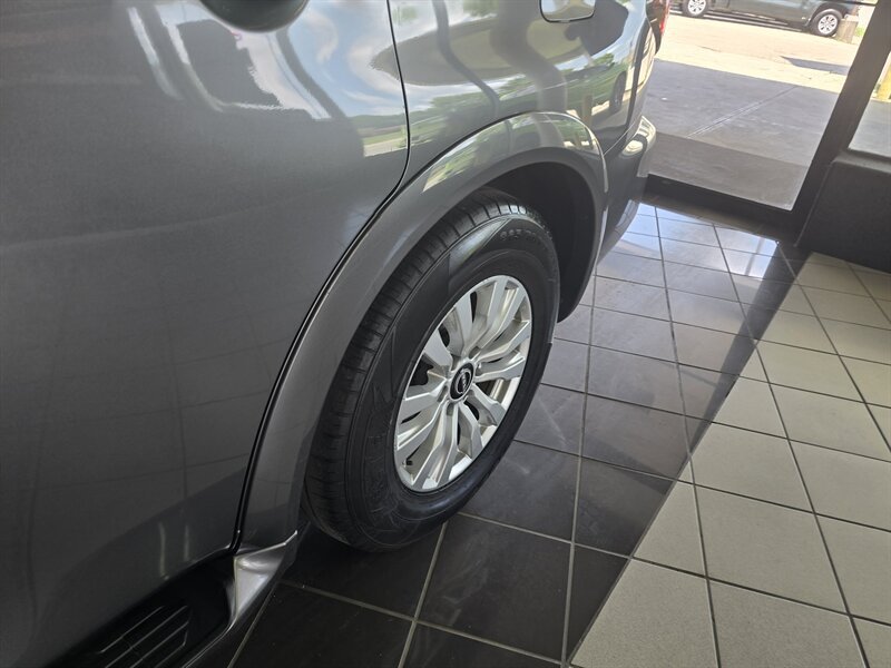 Used 2022 Nissan Armada SV RWD image 42