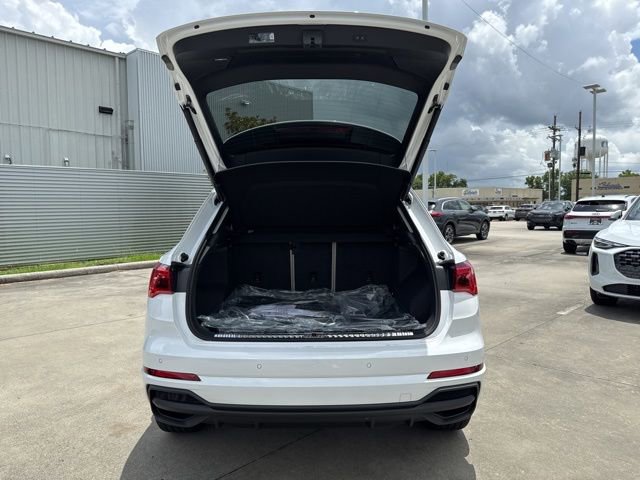 New 2025 Audi Q3 2.0T Premium image 33