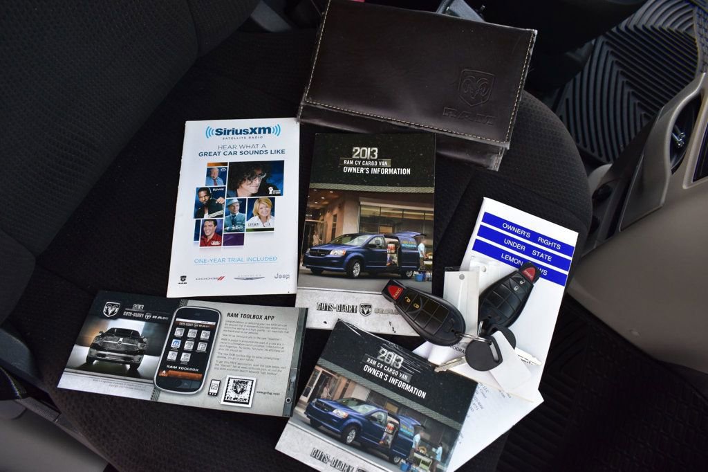 Used 2013 RAM C/V Tradesman image 13