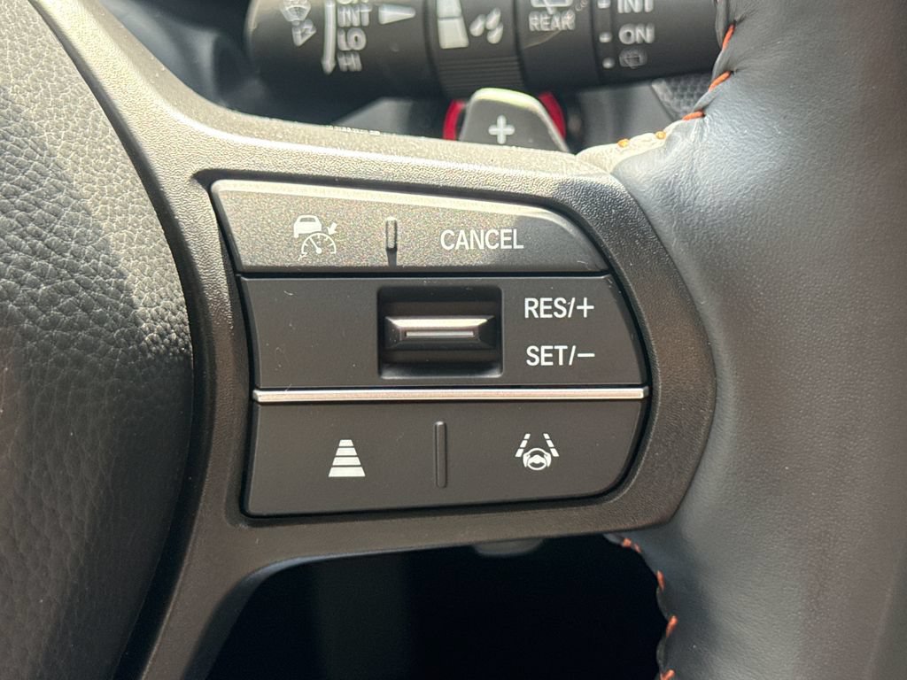 Used 2025 Honda CR-V Sport-L image 29