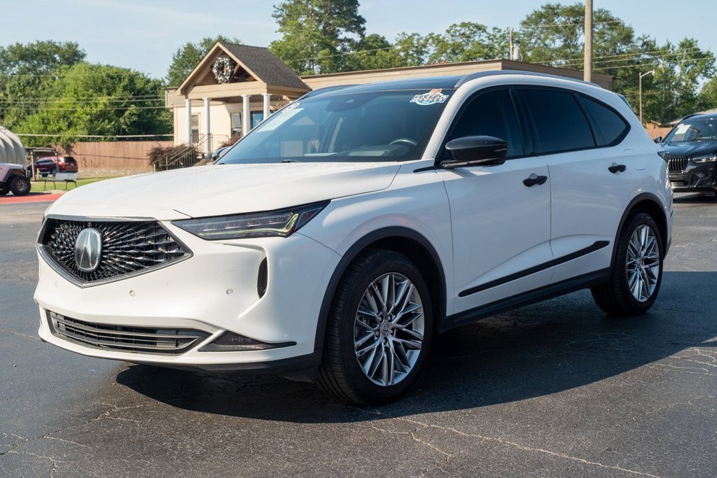 Used 2023 Acura MDX SH-AWD w/ Advance Package image 3