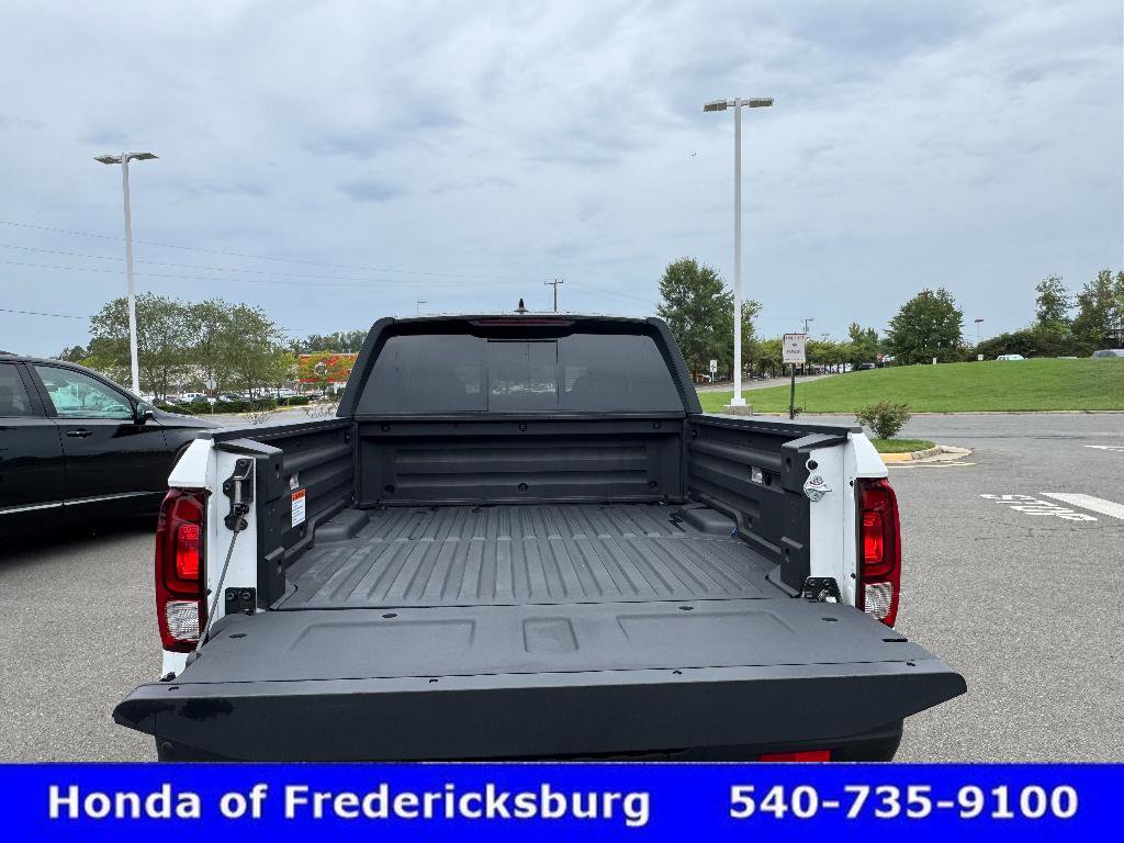 Used 2026 Honda Ridgeline Black Edition image 5