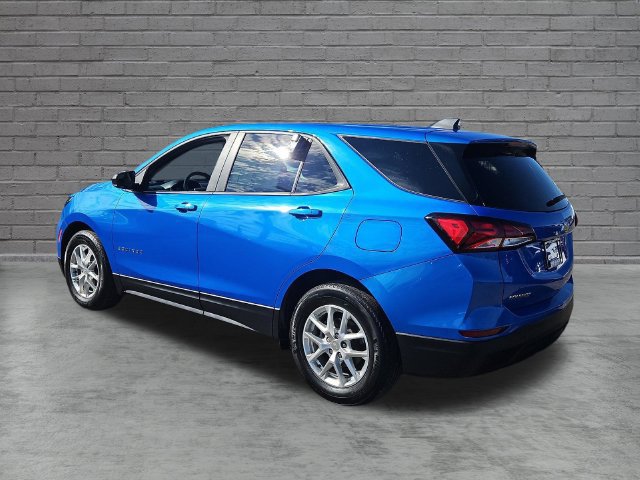 Used 2024 Chevrolet Equinox LS w/ LS Convenience Package FWD image 3