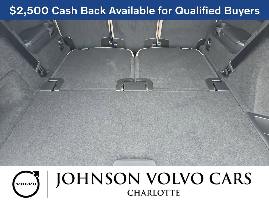 New 2026 Volvo XC90 B6 Plus image 13
