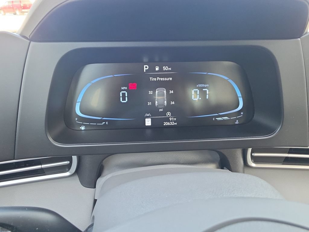 Certified 2024 Hyundai Elantra SE FWD image 19
