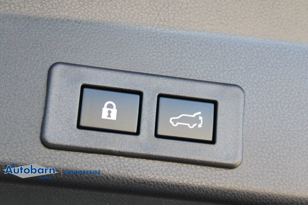 Certified 2026 Subaru Ascent Premium AWD/4WD image 30