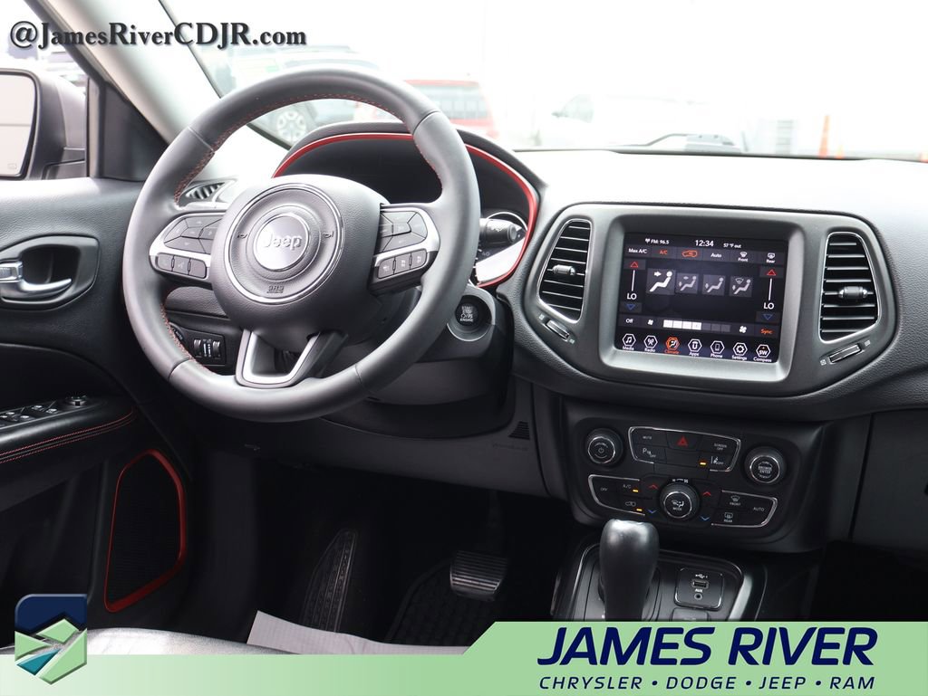 Used 2021 Jeep Compass Trailhawk AWD/4WD image 13