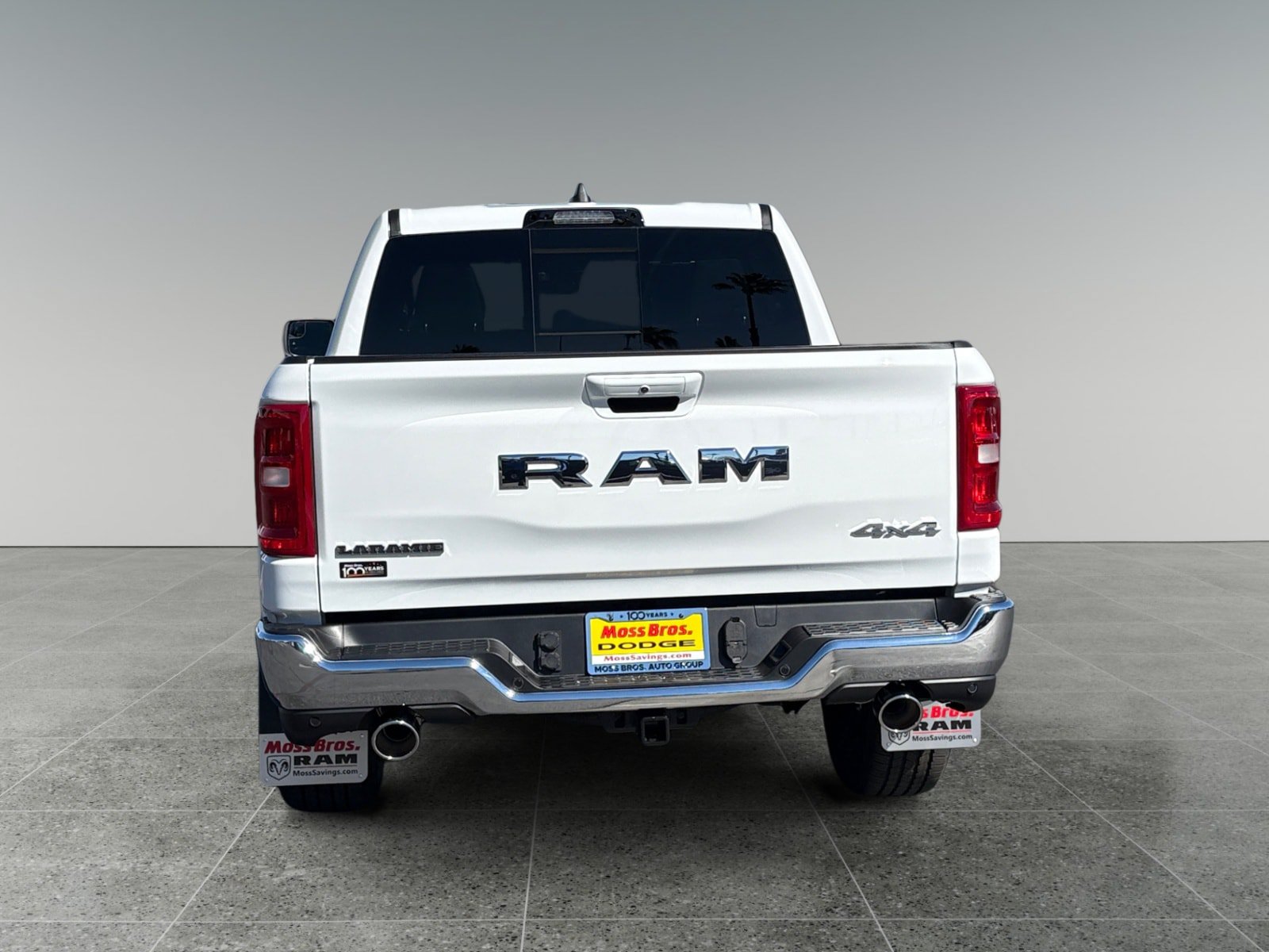 New 2027 RAM 1500 Laramie AWD/4WD image 4