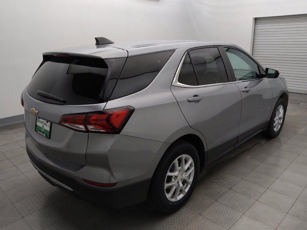 Used 2023 Chevrolet Equinox LT w/ Driver Convenience Package AWD/4WD image 9