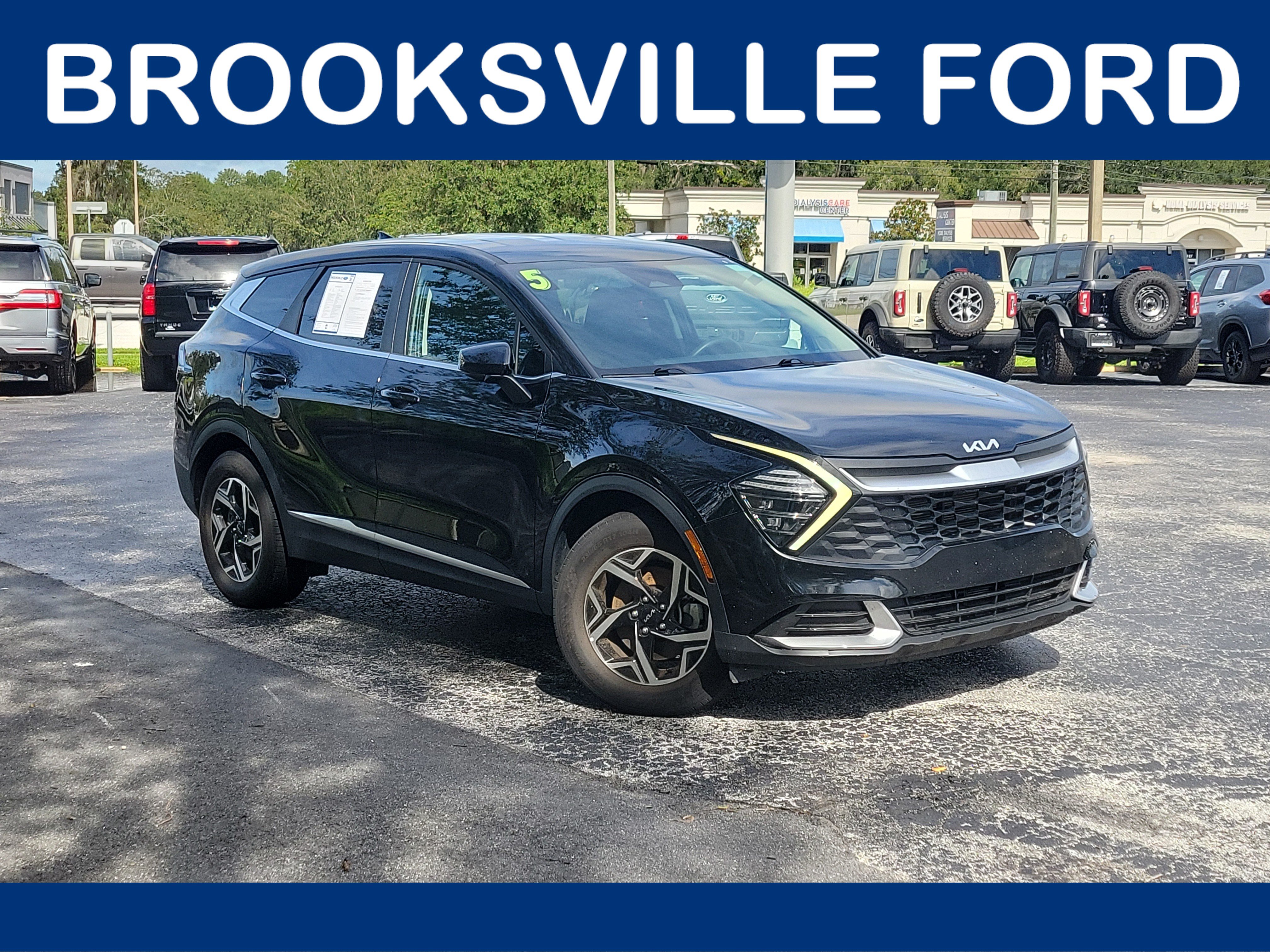 Used 2025 Kia Sportage LX