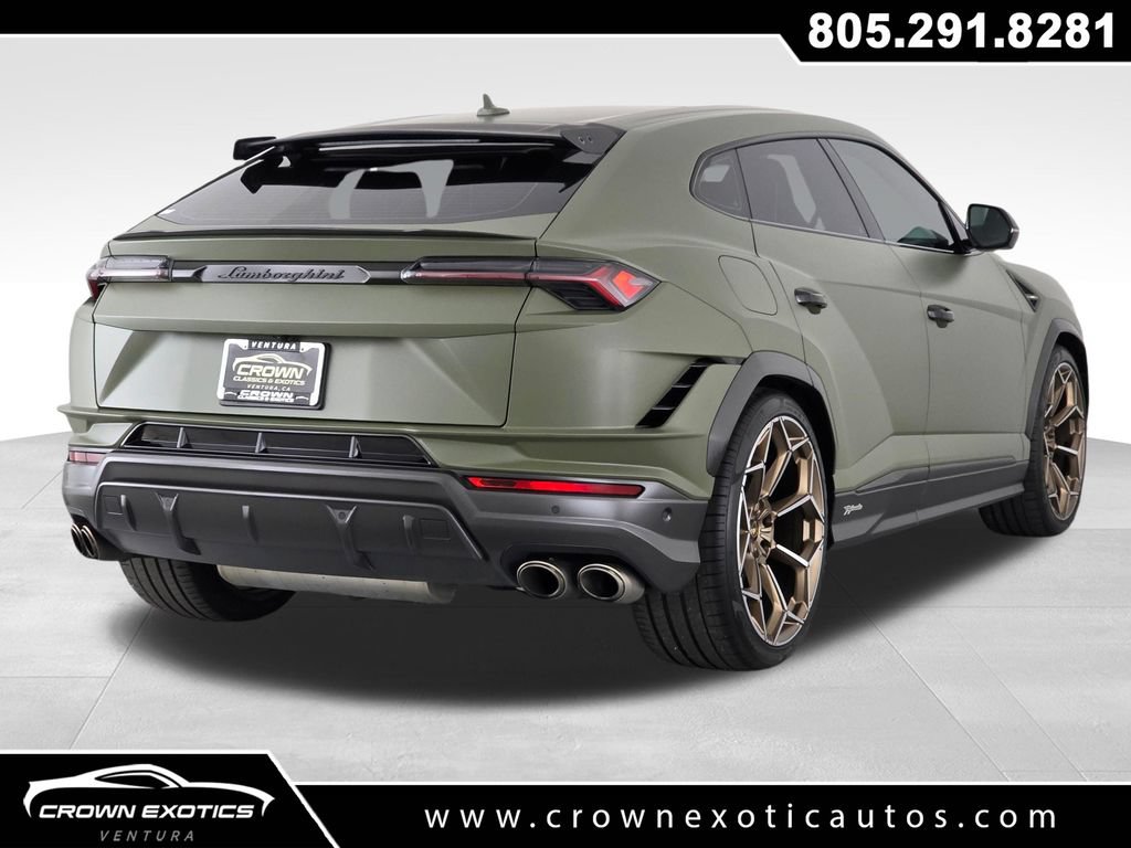 Used 2024 Lamborghini Urus Performante AWD/4WD image 7