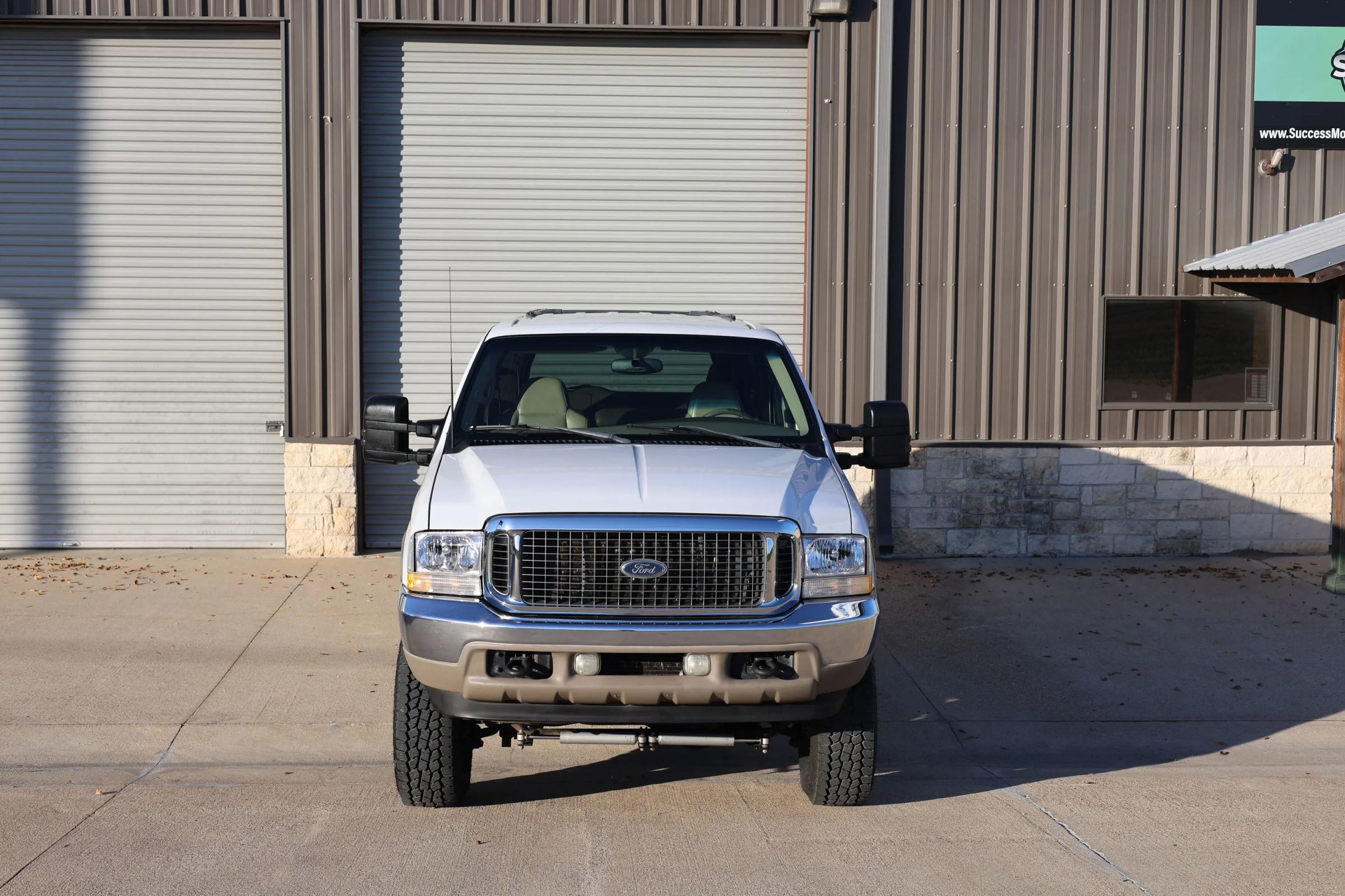 Used 2002 Ford Excursion Limited image 8