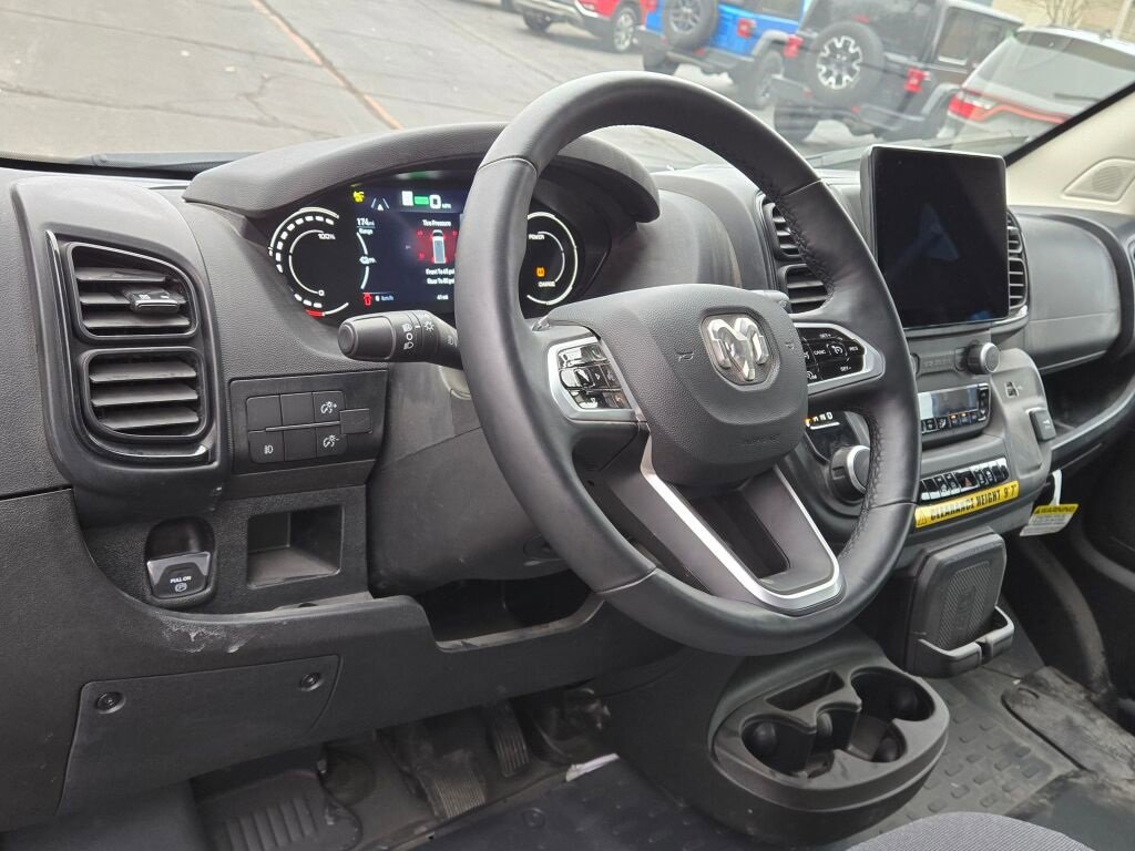 Used 2024 RAM ProMaster 3500 image 18