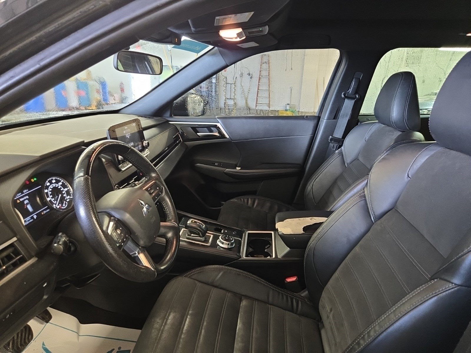 Used 2022 Mitsubishi Outlander SEL Black Edition AWD/4WD image 10