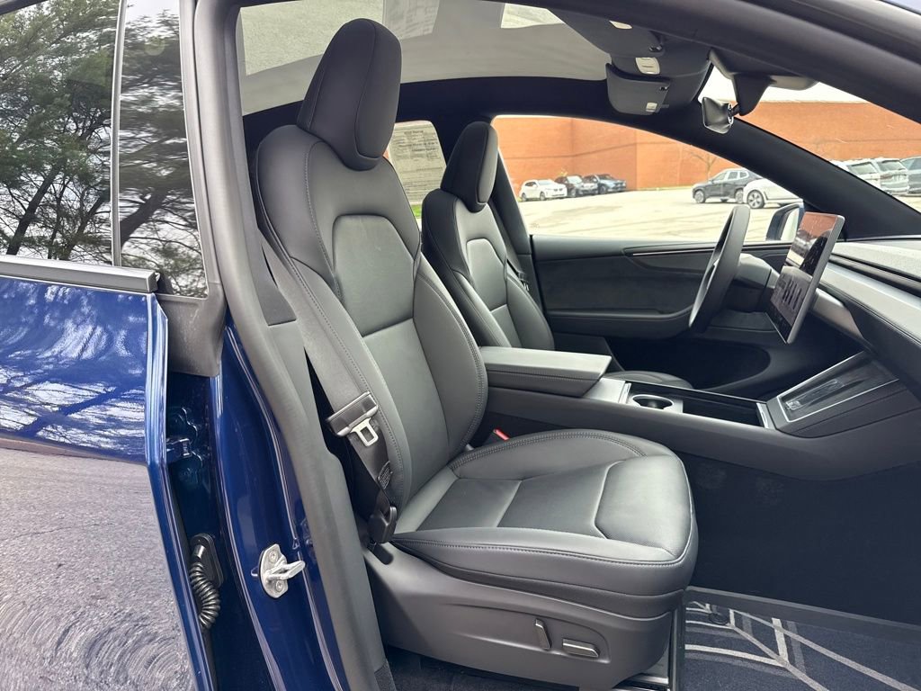 Used 2026 Tesla Model Y Long Range image 28