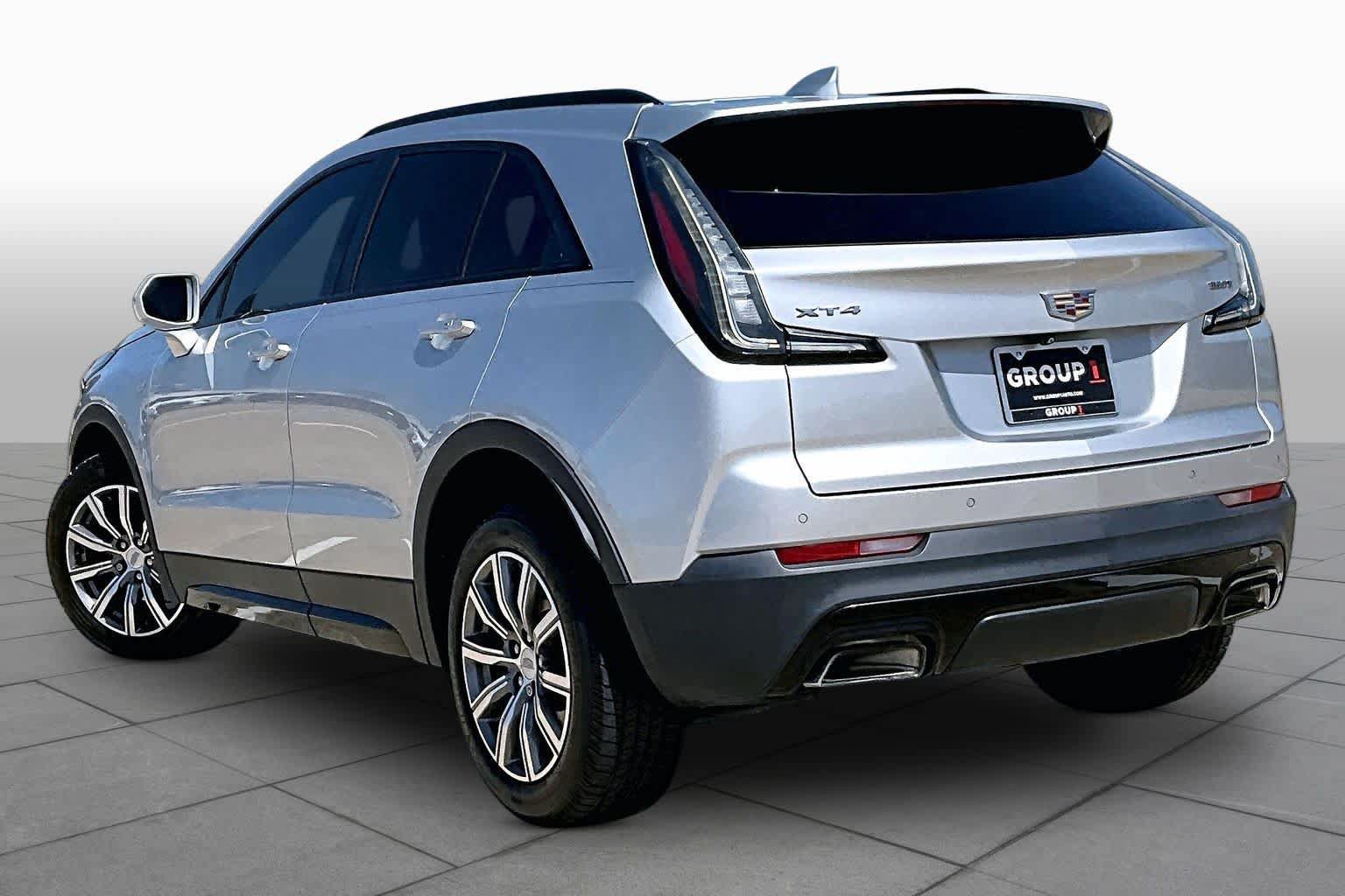 Used 2020 Cadillac XT4 Sport FWD image 12