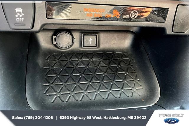 Used 2022 Toyota RAV4 LE image 22