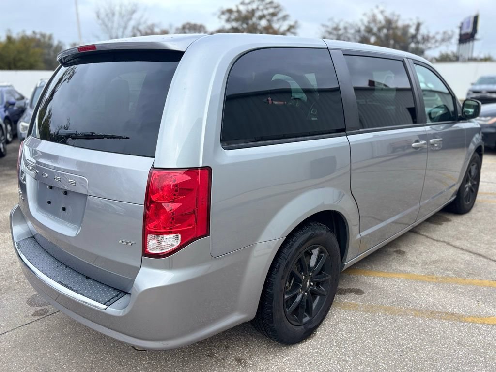 Used 2020 Dodge Grand Caravan GT FWD image 5