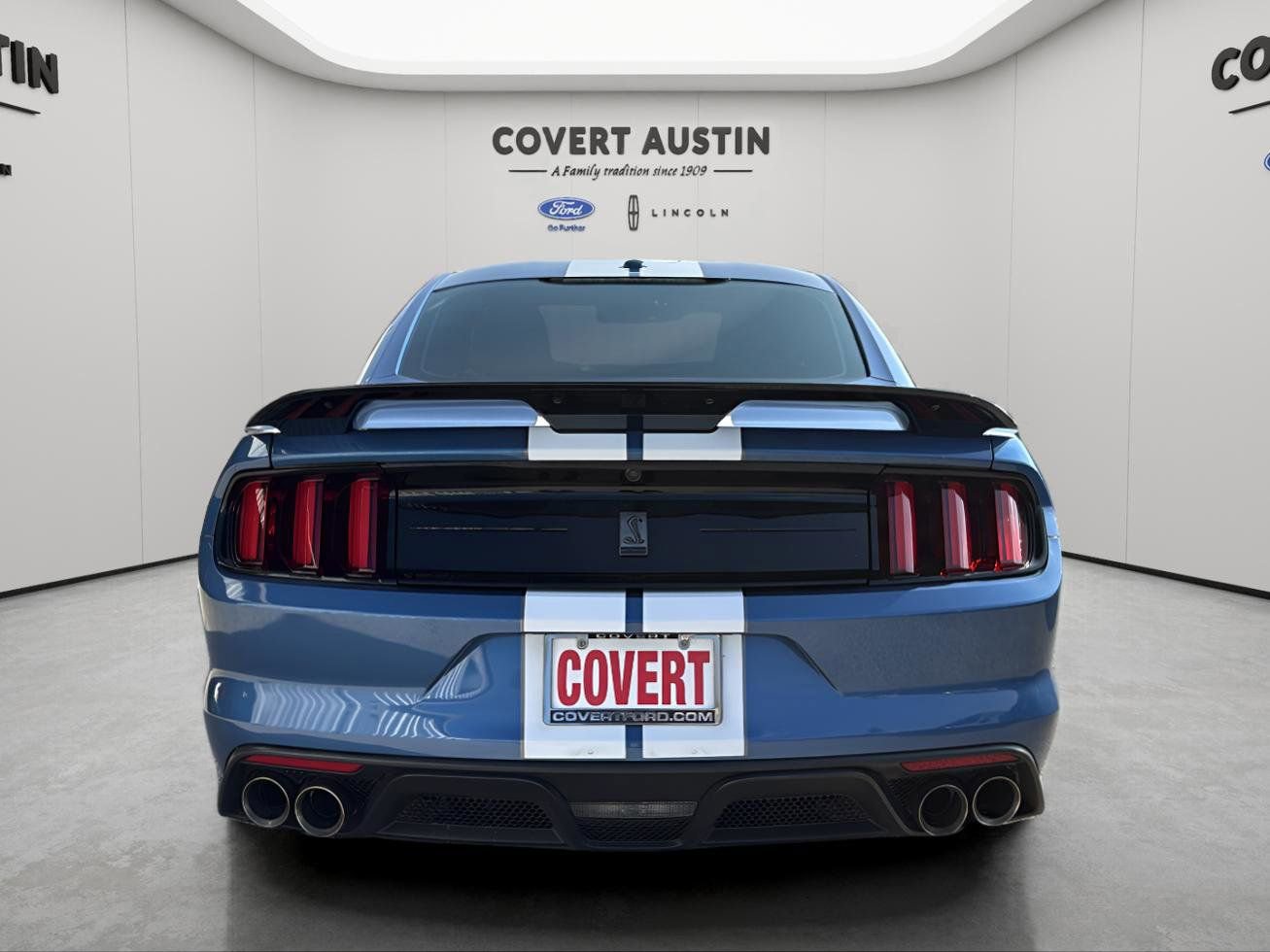 Used 2019 Ford Mustang Shelby GT350 w/ Technology Package image 4