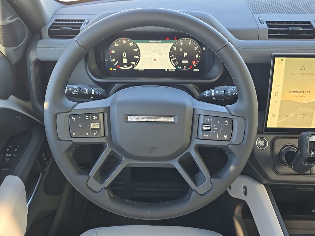 New 2026 Land Rover Defender 110 S AWD/4WD image 15