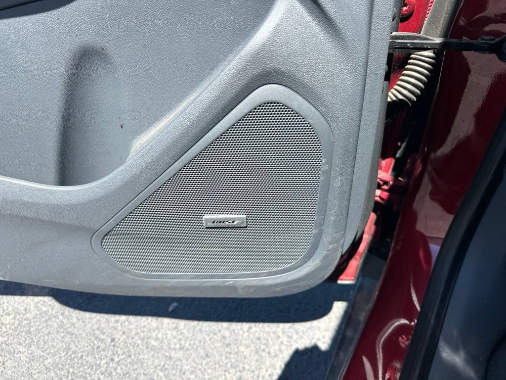 Used 2020 Chevrolet Bolt Premier w/ Infotainment Package FWD image 20