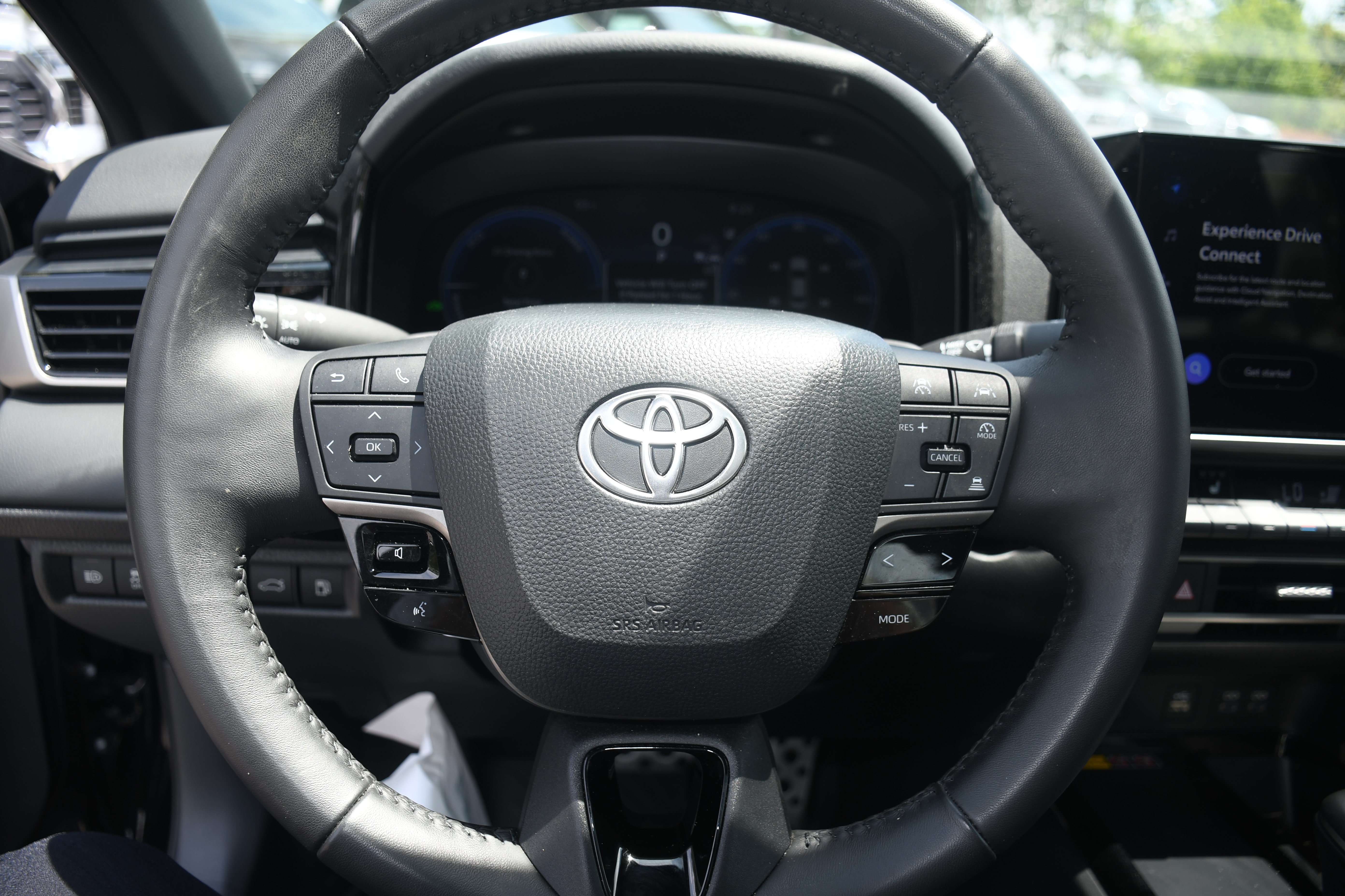 Certified 2025 Toyota Camry XSE FWD image 13