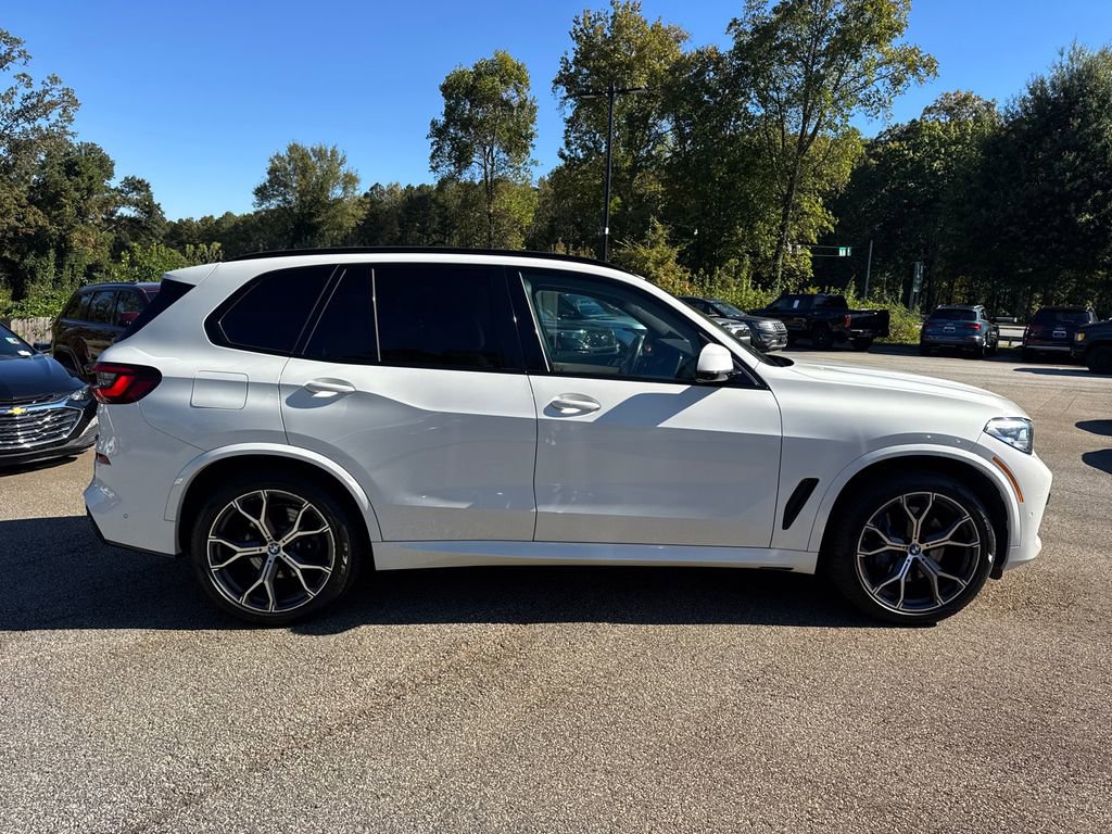 Used 2022 BMW X5 sDrive40i w/ M Sport Package RWD image 8