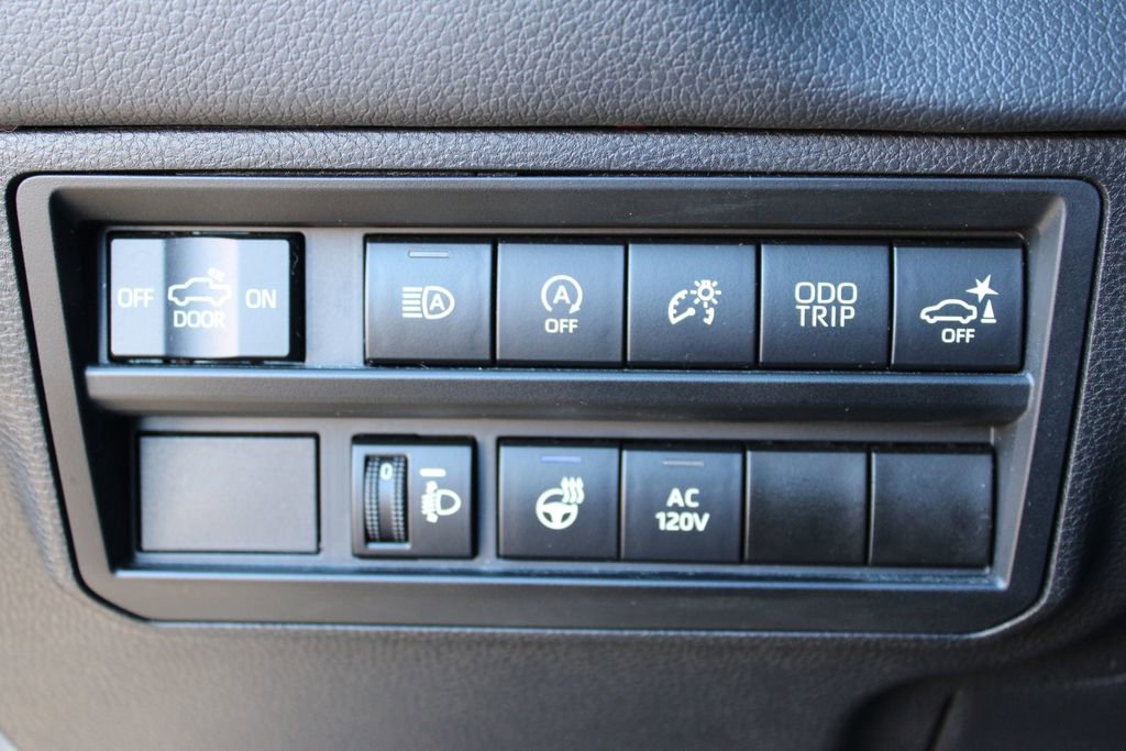 Used 2022 Toyota Tundra Limited image 54